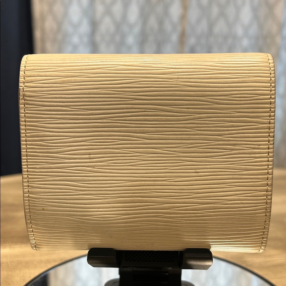 109. Louis Vuitton Ivory Koala Epi Wallet with COA - Picture 3 of 13